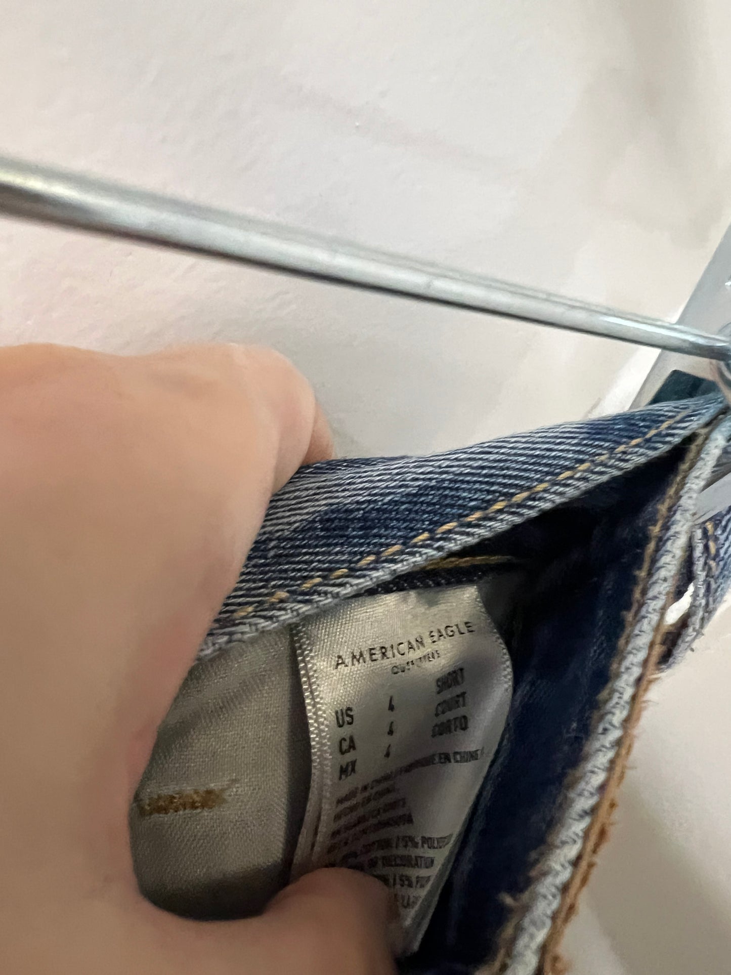American Eagle Mom Jeans | Size 24