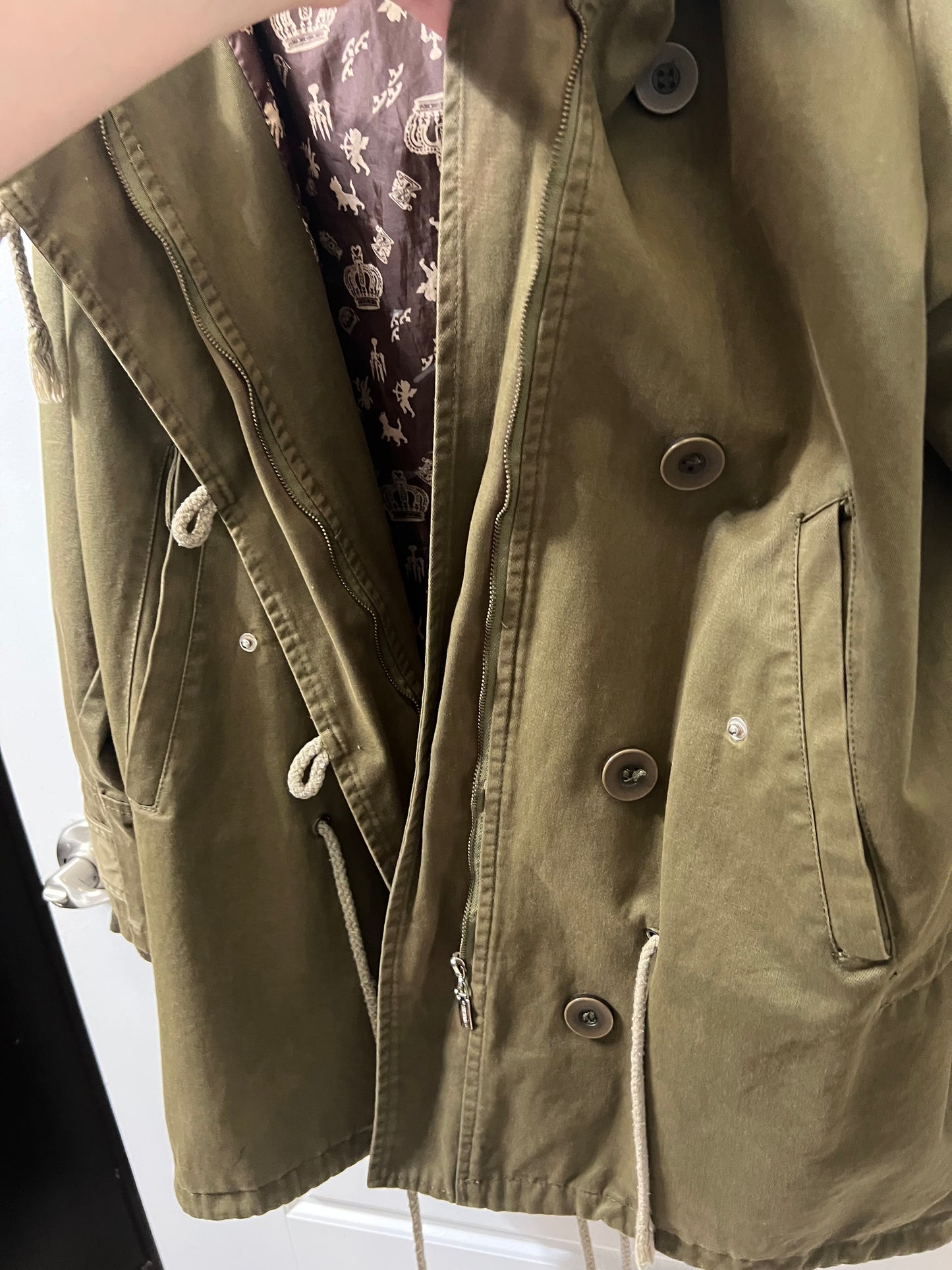 Chic Olive Green Hooded Military-Style Jacket | Size S/M