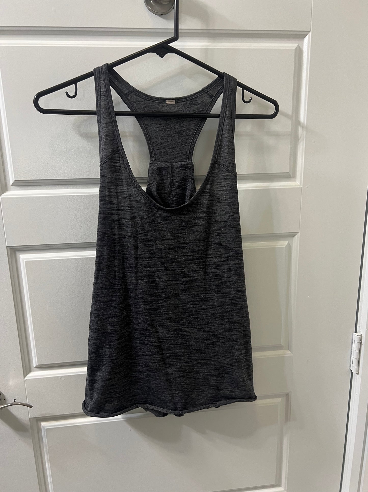Lululemon Grey Tank |