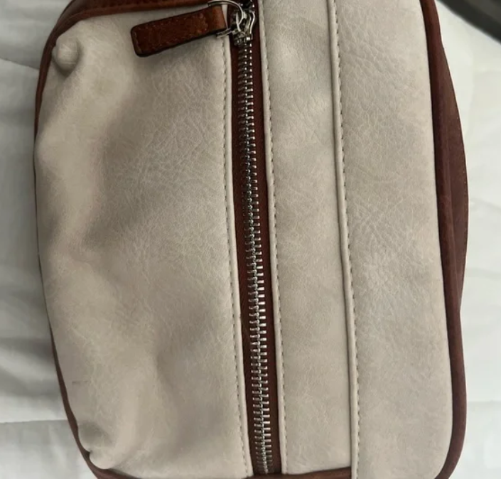MYHOZEE Crossbody Bag | OS